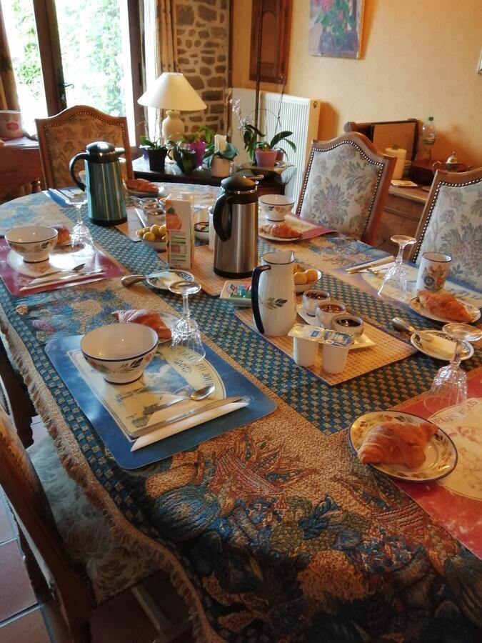 Bed and Breakfast Les Petites Chapelles Saint-Pierre-de-Plesguen Exterior foto